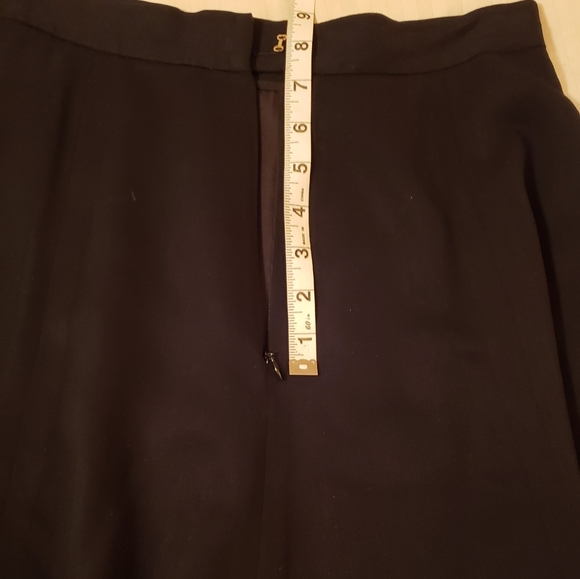 Quality Black short skirt 12 - Picture 7 of 12
